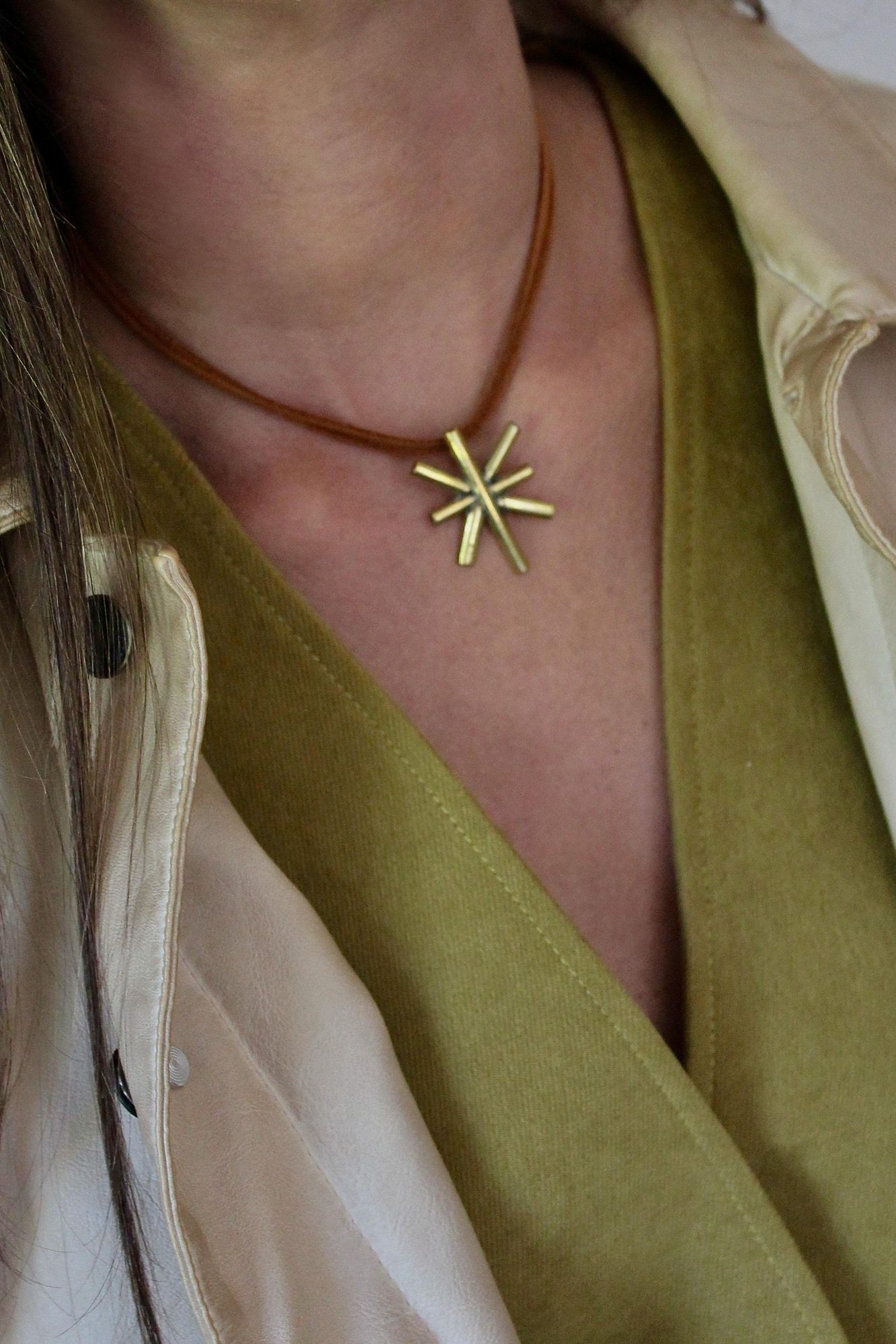 Collar mini ámbar