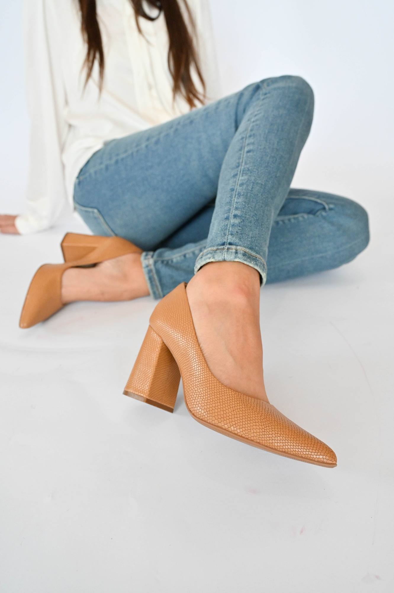 ZAPATO RILA CAMEL