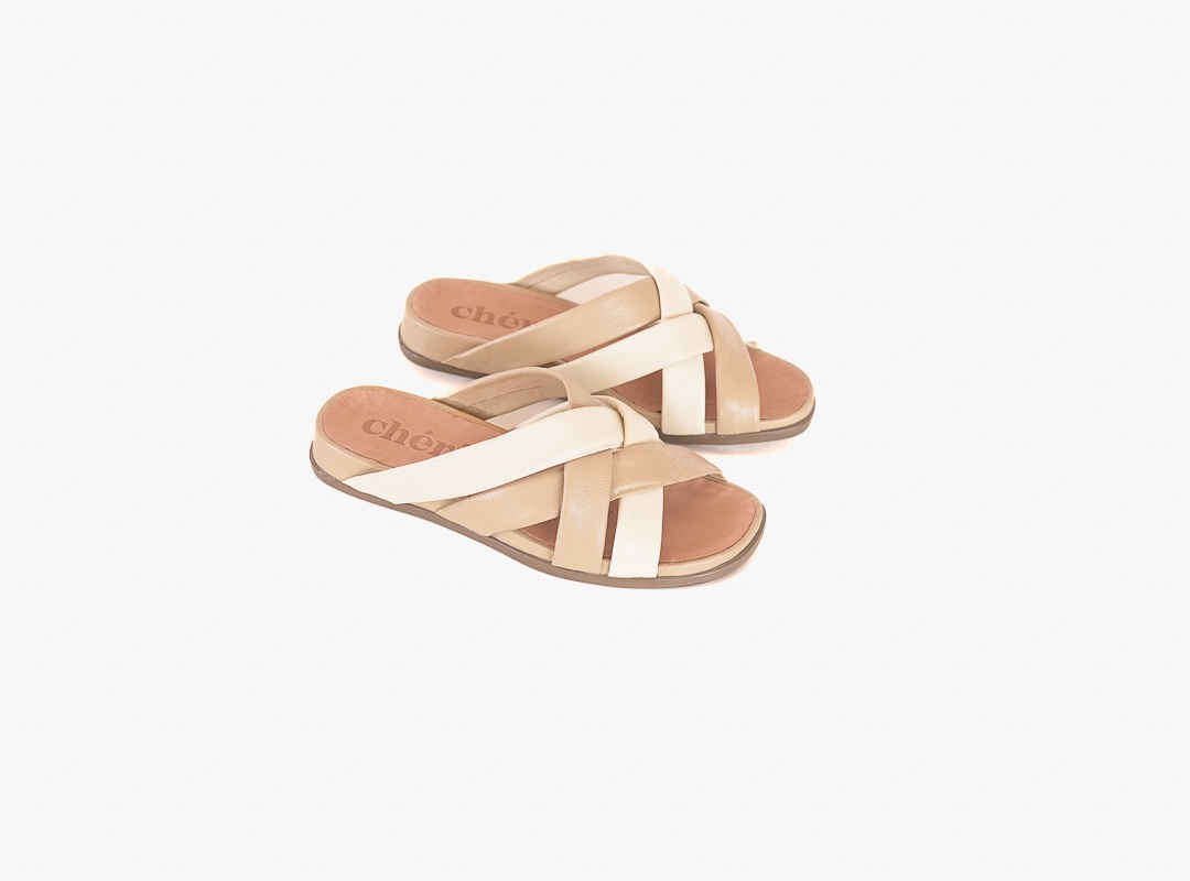 SANDALIA DENU FLEX COMBINADA ALMENDRA