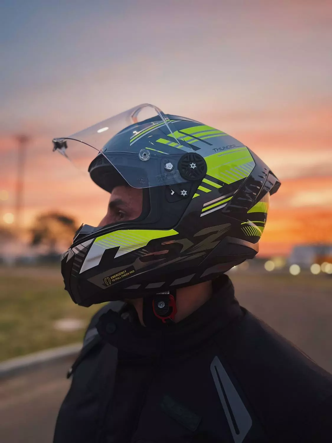 FF805 THUNDER C VOLT BLACK YELLOW