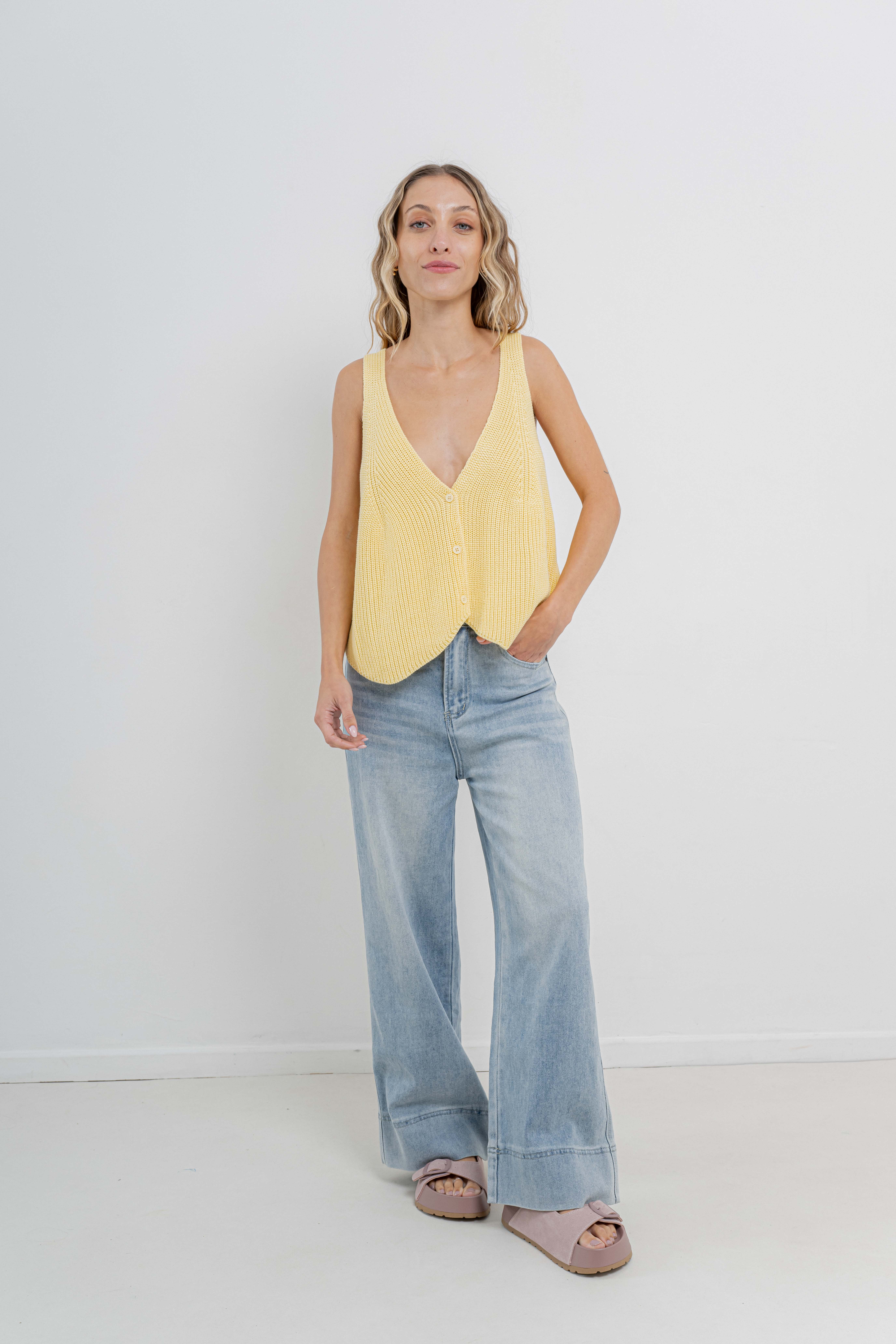 JEAN AURA
